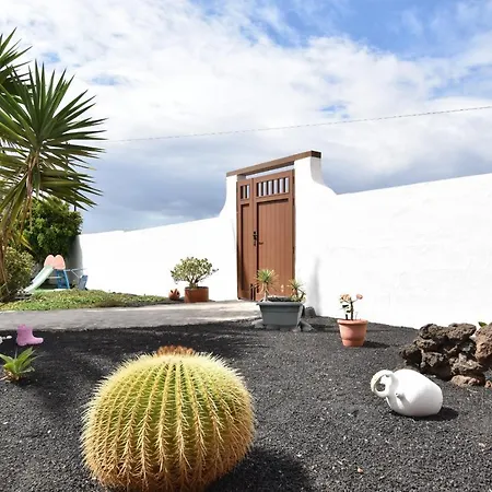 Casa Tamai Family Holidays Lanzarote * Tahiche